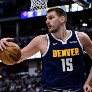 约基奇“身兼两职”带队止连败 掘金掌握命运主动